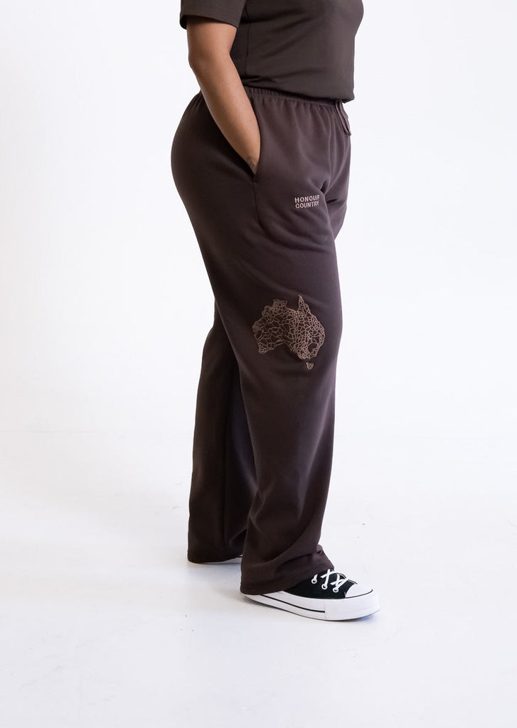 Gap track pants deals