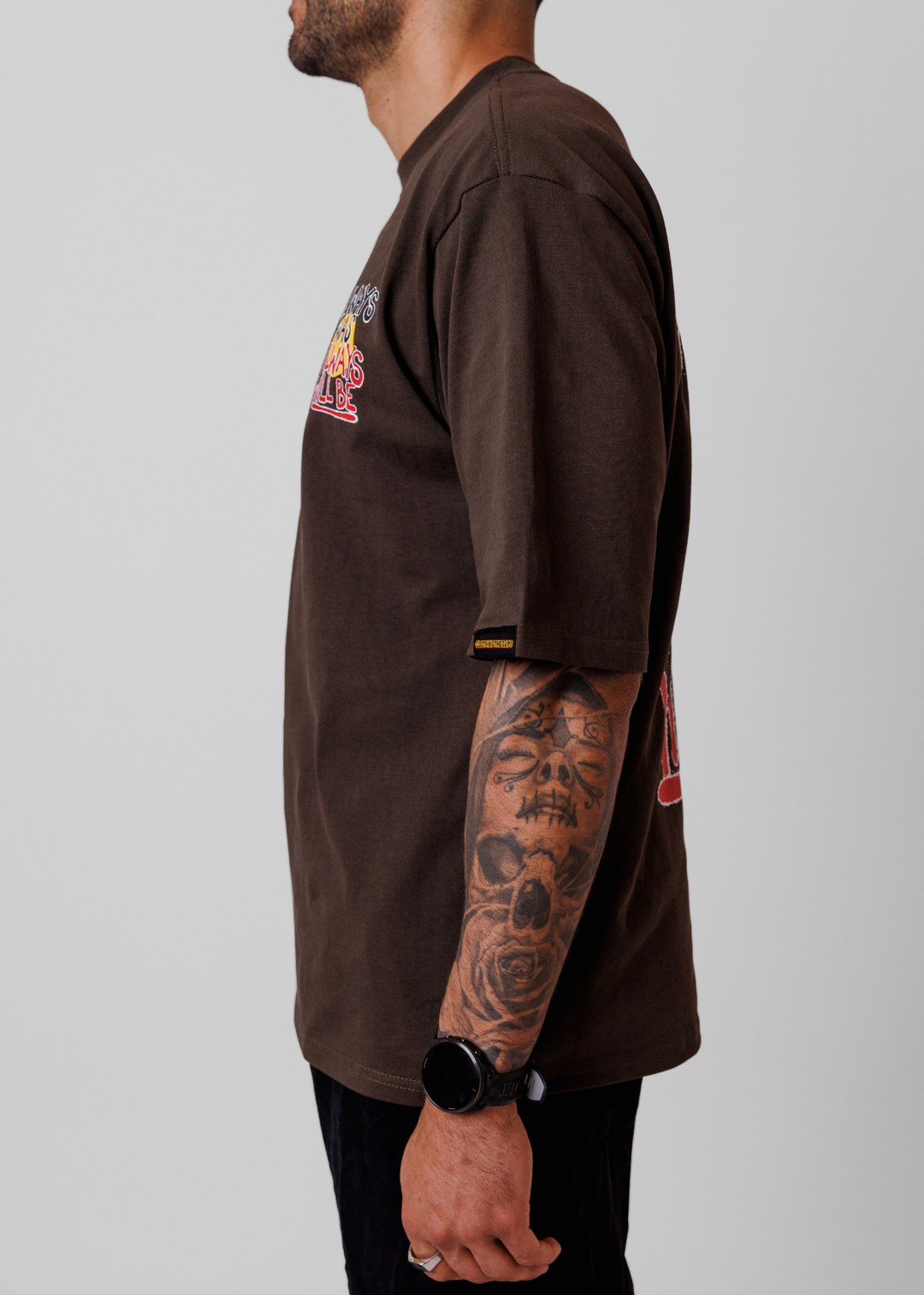 Resistance Tee - Brown