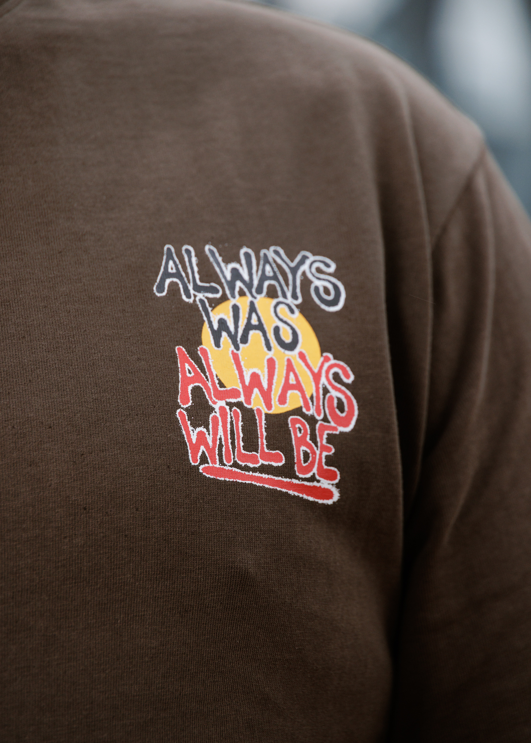 Resistance Tee - Brown